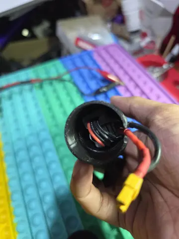 JomarX 3d printed Dummy flashlight battery holder